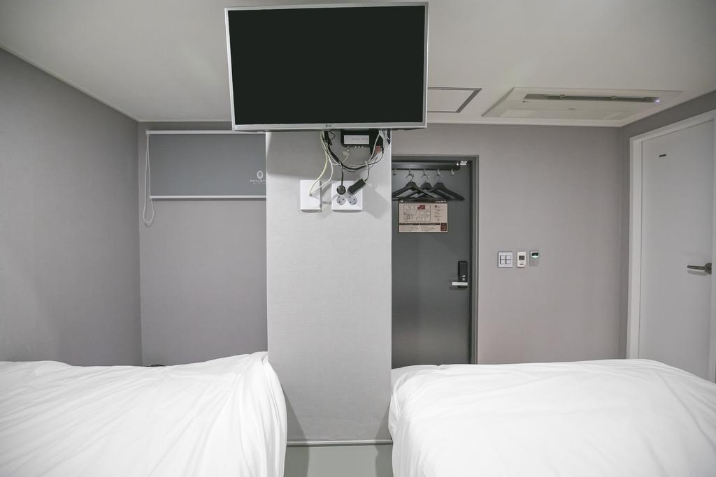 סיאול Philstay Myeongdong Station מראה חיצוני תמונה